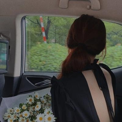 发布会舞台直击：选秀选手节目现场翻车，短时间内最新进展